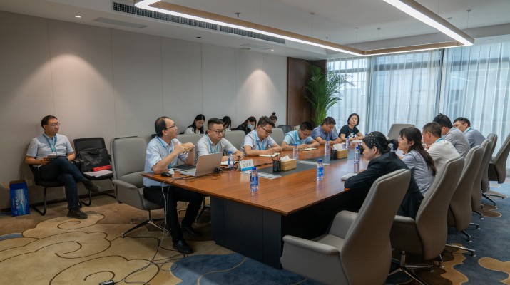 开云足球召开第三期制度专题培训会