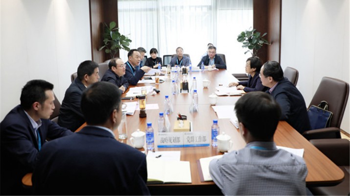 省政府国资委工作组调研开云足球工作开展情况